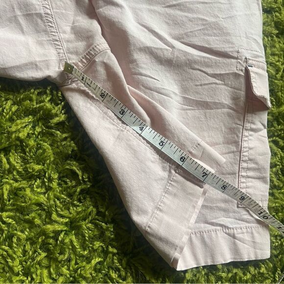 L.L. BEAN CARGO SHORTS PINK - Picture 5 of 7